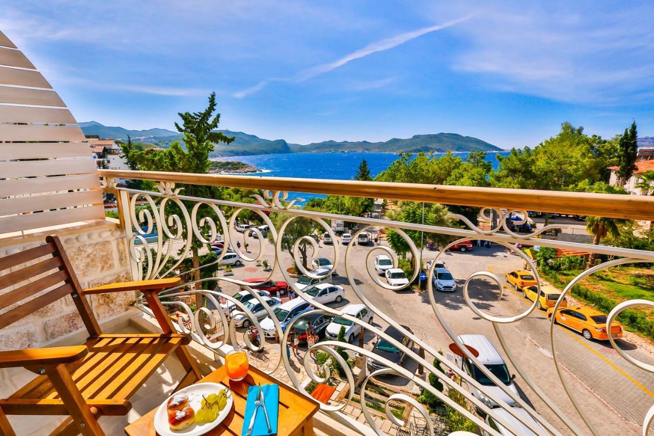 Arnna Hotel Каш Екстериор снимка