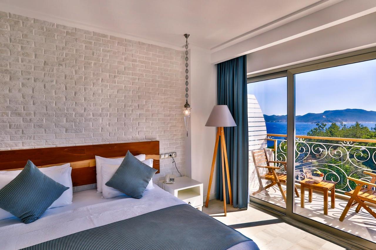 Arnna Hotel Каш Екстериор снимка