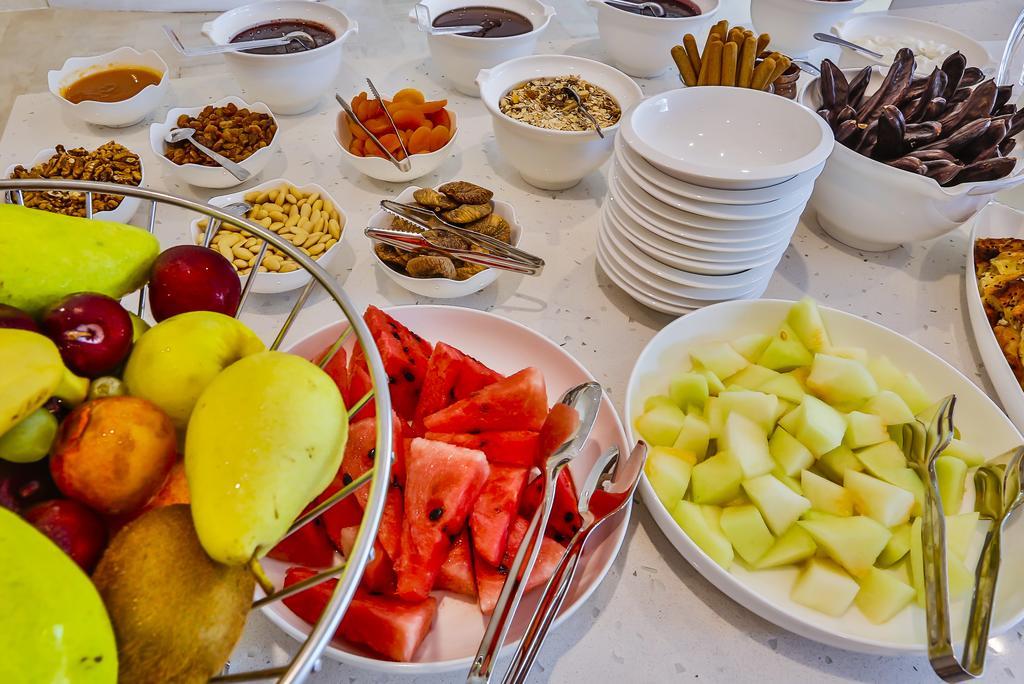 Arnna Hotel Каш Екстериор снимка